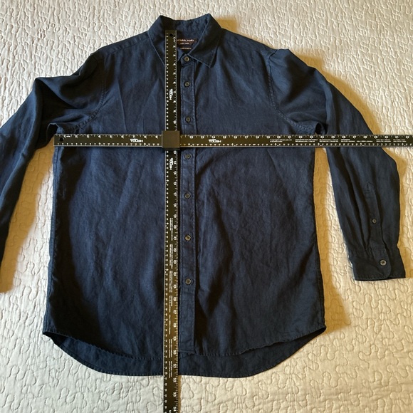 Michael Kors Men's Dark Blue Casual Shirt - Picture 7 of 7